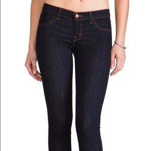 NWOT J Brand Skinny Jeans in Starless (dark)